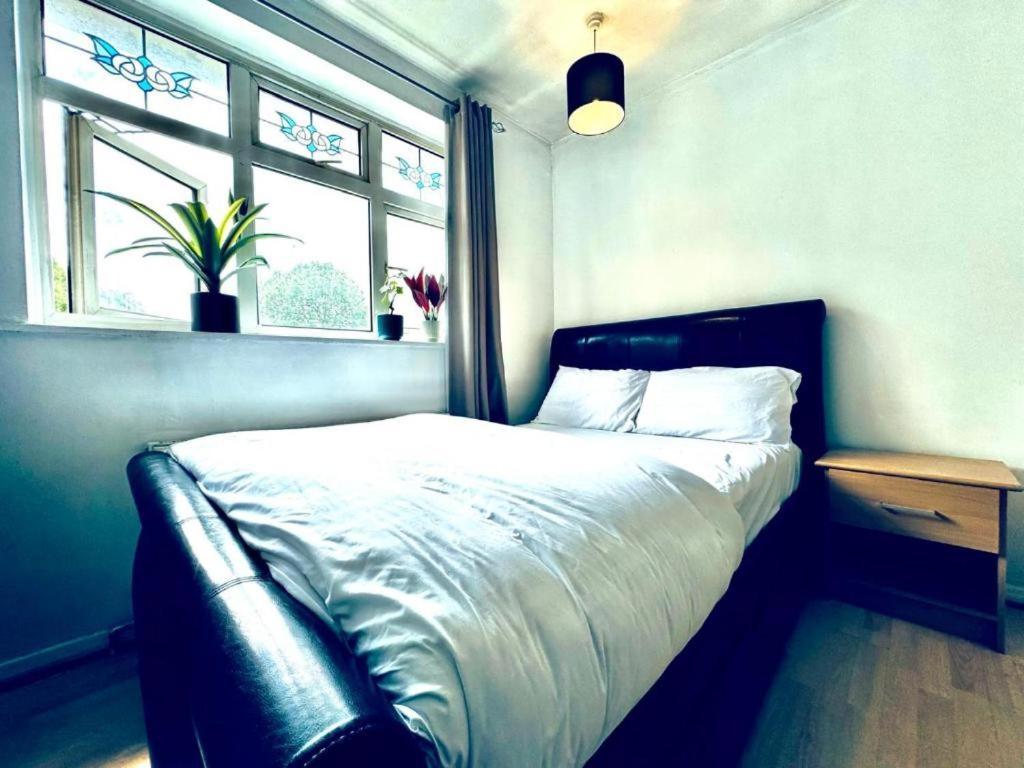 Whitechapel Lindley House R2 Otel Londra Dış mekan fotoğraf