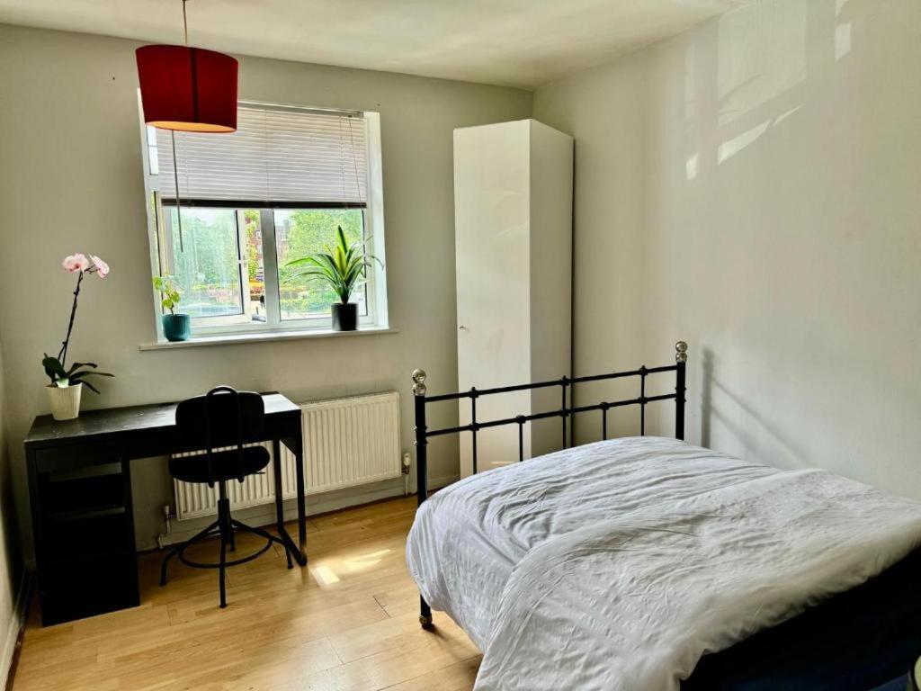 Whitechapel Lindley House R2 Otel Londra Dış mekan fotoğraf